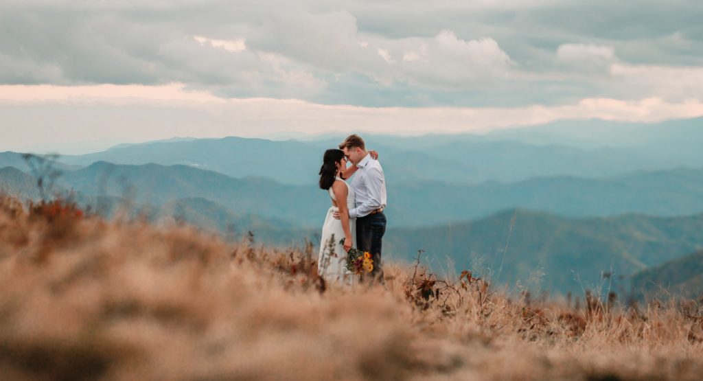 north carolina elopement in blue mountains