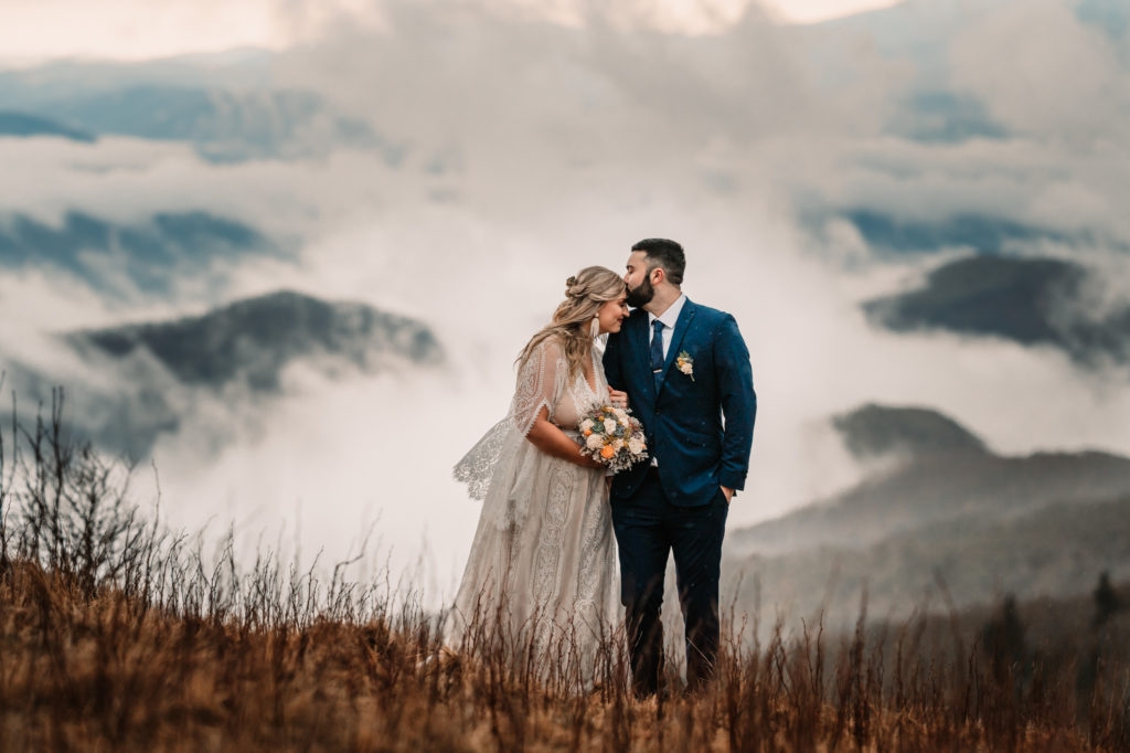 summer elopement in the north carolina mountains
