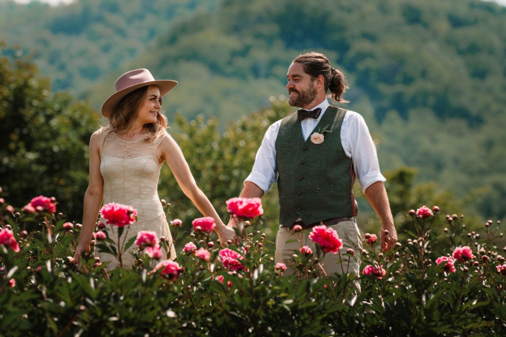 elope at lady luck gardens