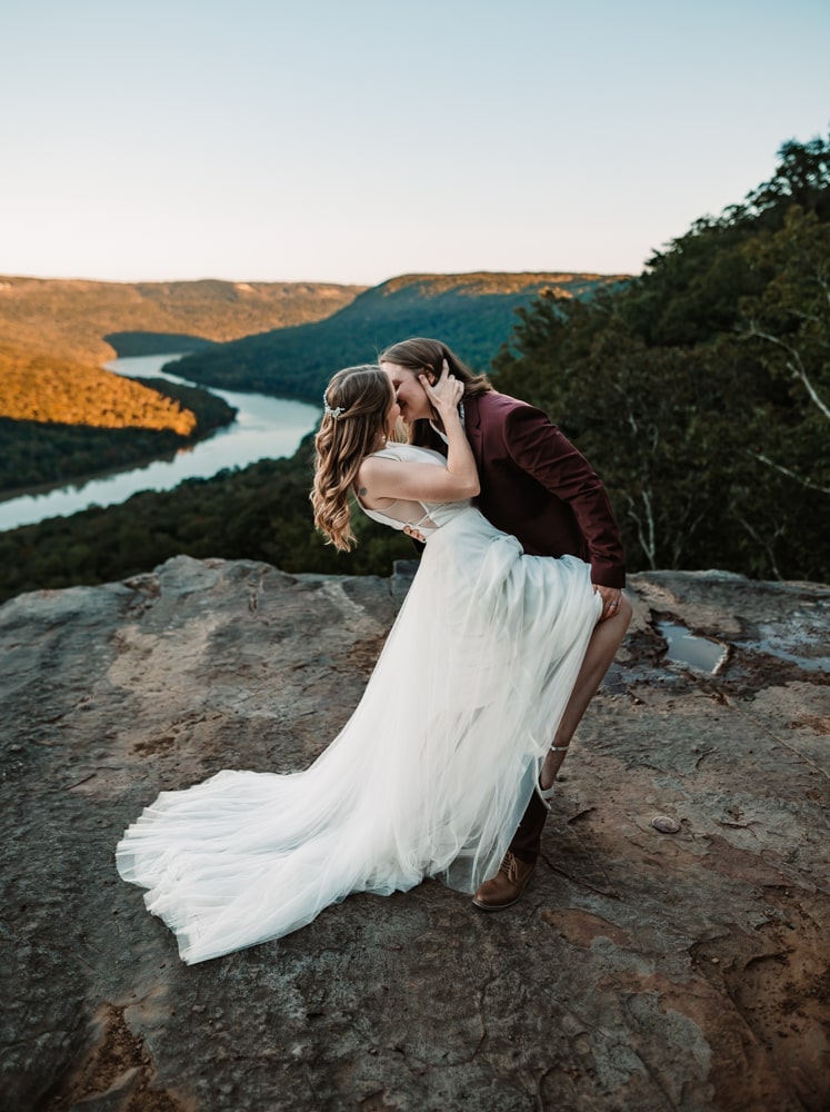 elope at snooper's rock